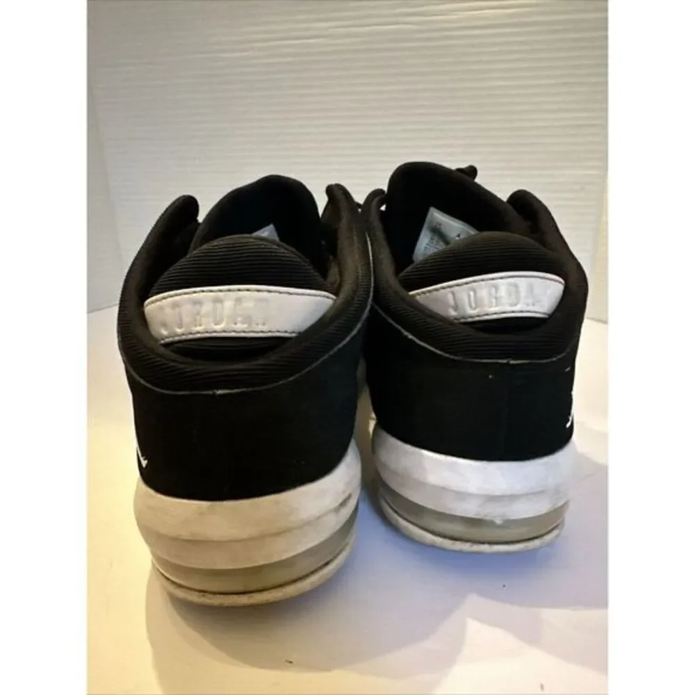 Jordan preowned euc